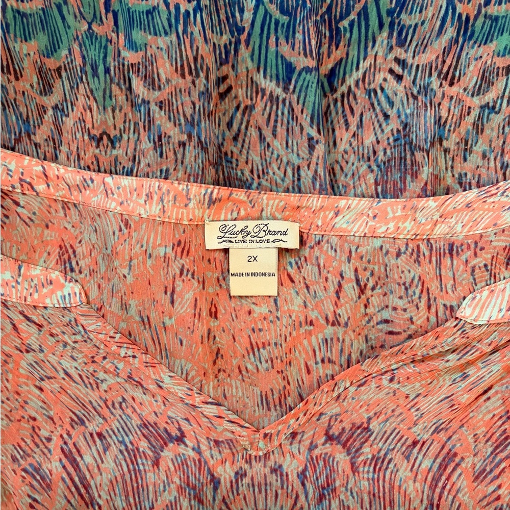 SOLD Lucky Brand Peacock Scales Pattern Sheer High-Low Boho Tunic Blouse Size 2X - Picture 3 of 7